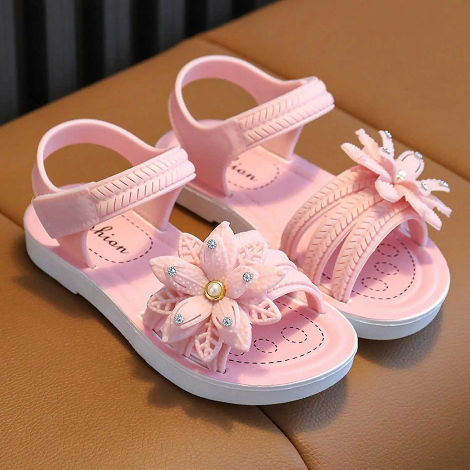 Baby Girls Summer Casual Sandals Cute Toddler Kids Soft Flower Pearl Strap Non Slip Open Toe Fashion Trendy Shoes