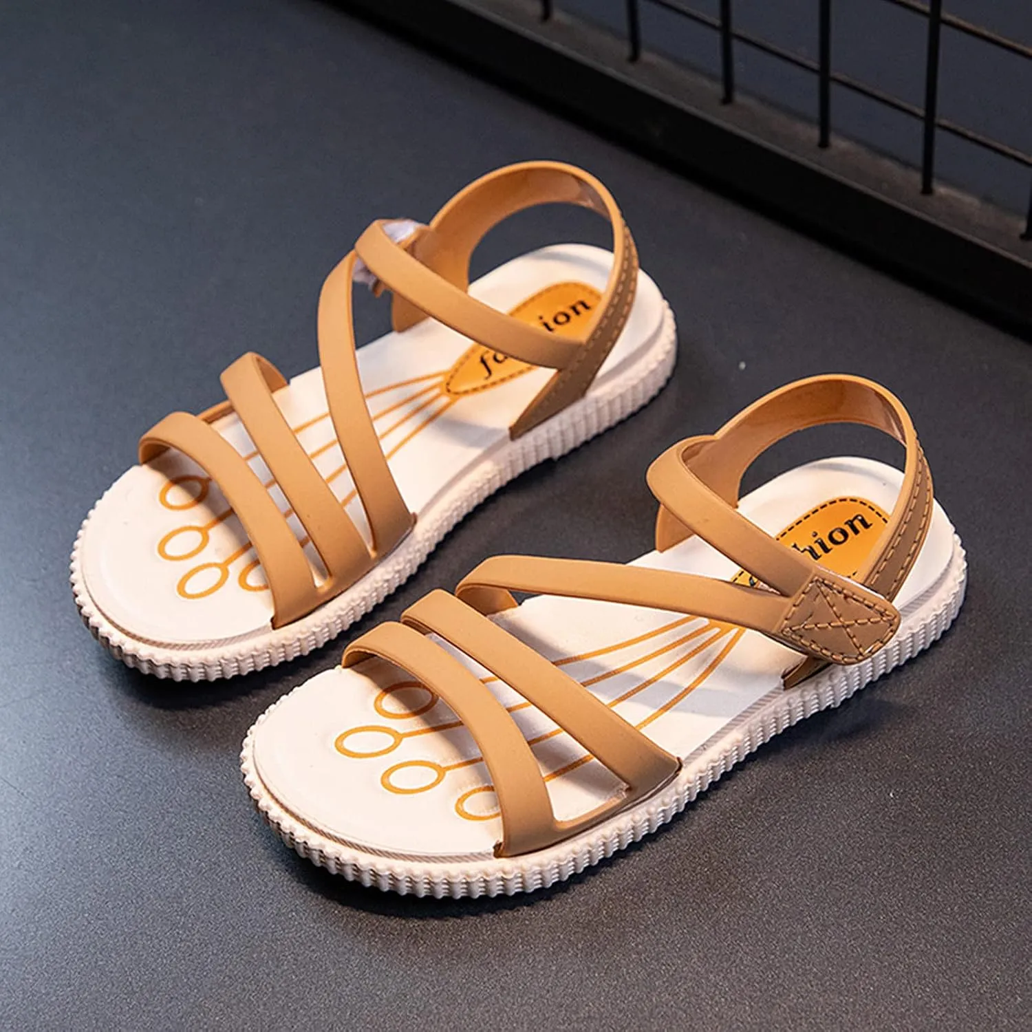 Baby Kids Rubber Strap Sandals Open Toe Bump Wide Shoes Toddler Boys Girls Summer Lightweight Fashion Comfy Sandals