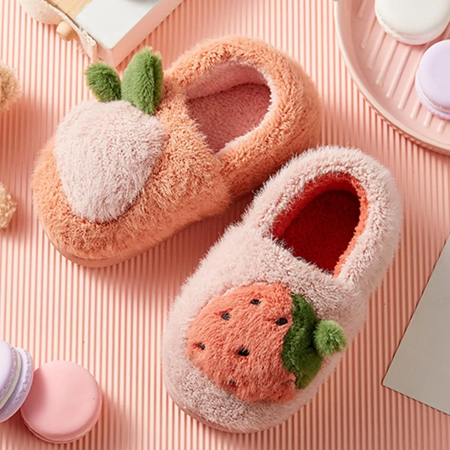 Bedroom Slippers for Kids Strawberry Plush Girls Boys Slippers Memory Foam Comfy House Slippers Toddler Boot Slippers
