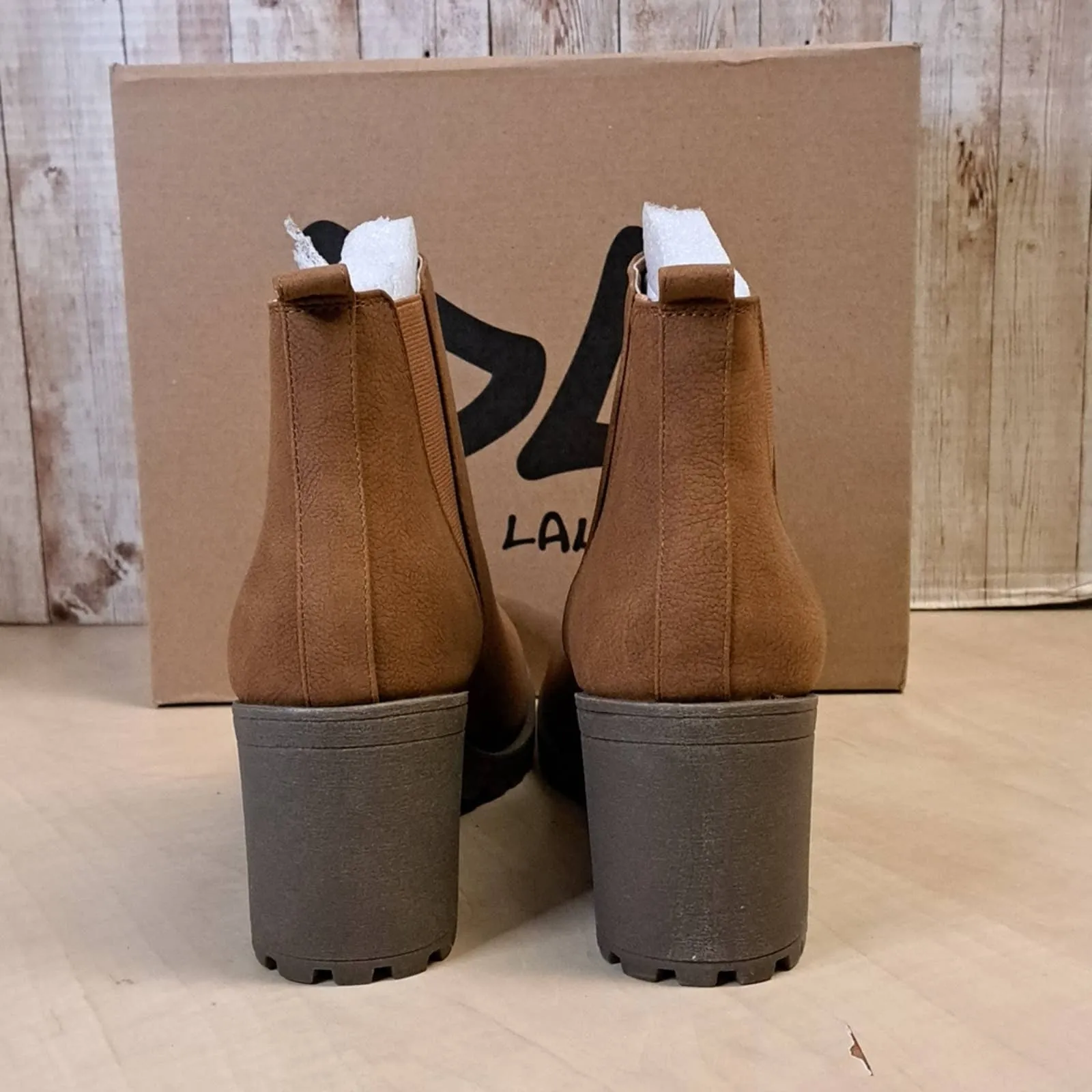 Dirty Laundry womens Lisbon boots, Walnut Tumbled
