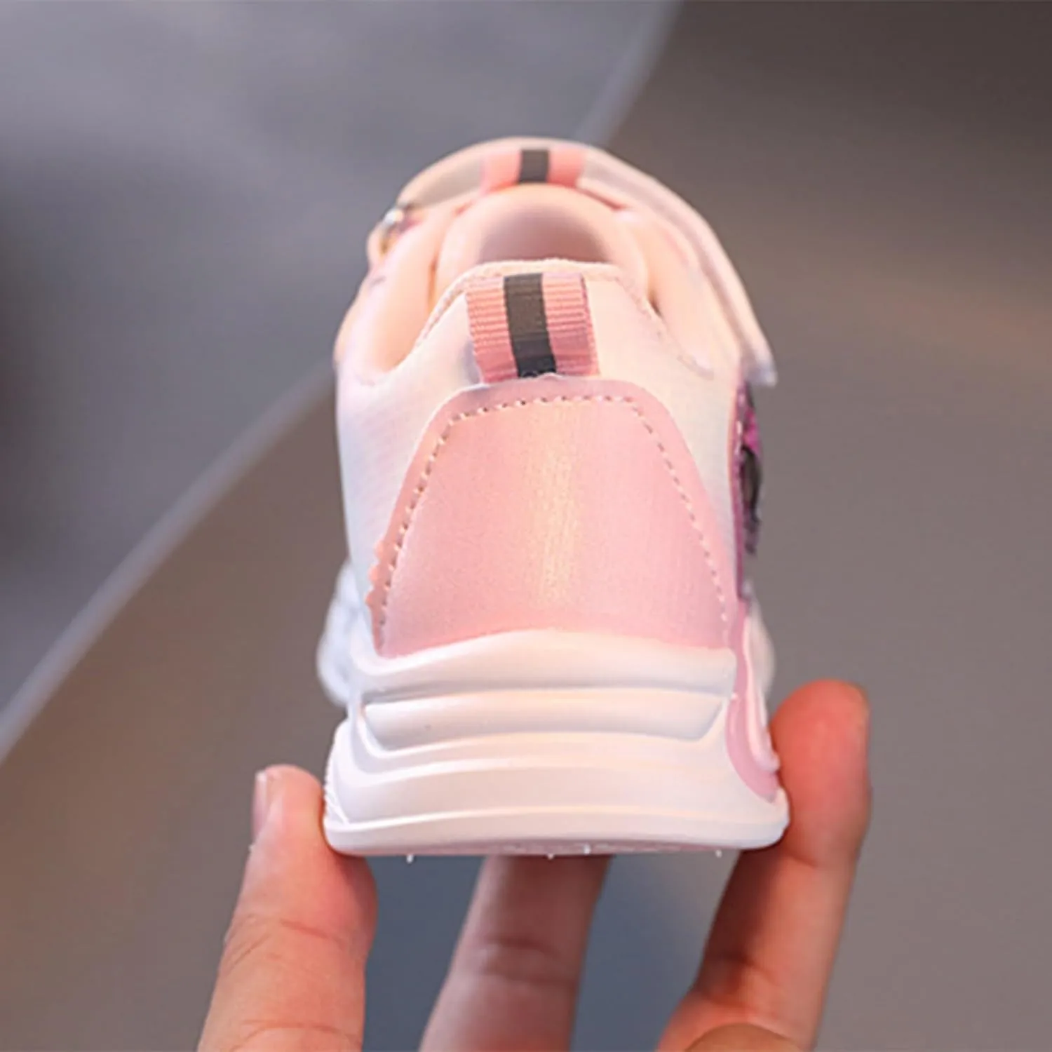 Kids Girls Cute Light Up Work Sneakers Spring Summer Baby Girls Light Adorable Casual Fashion Sneaker for