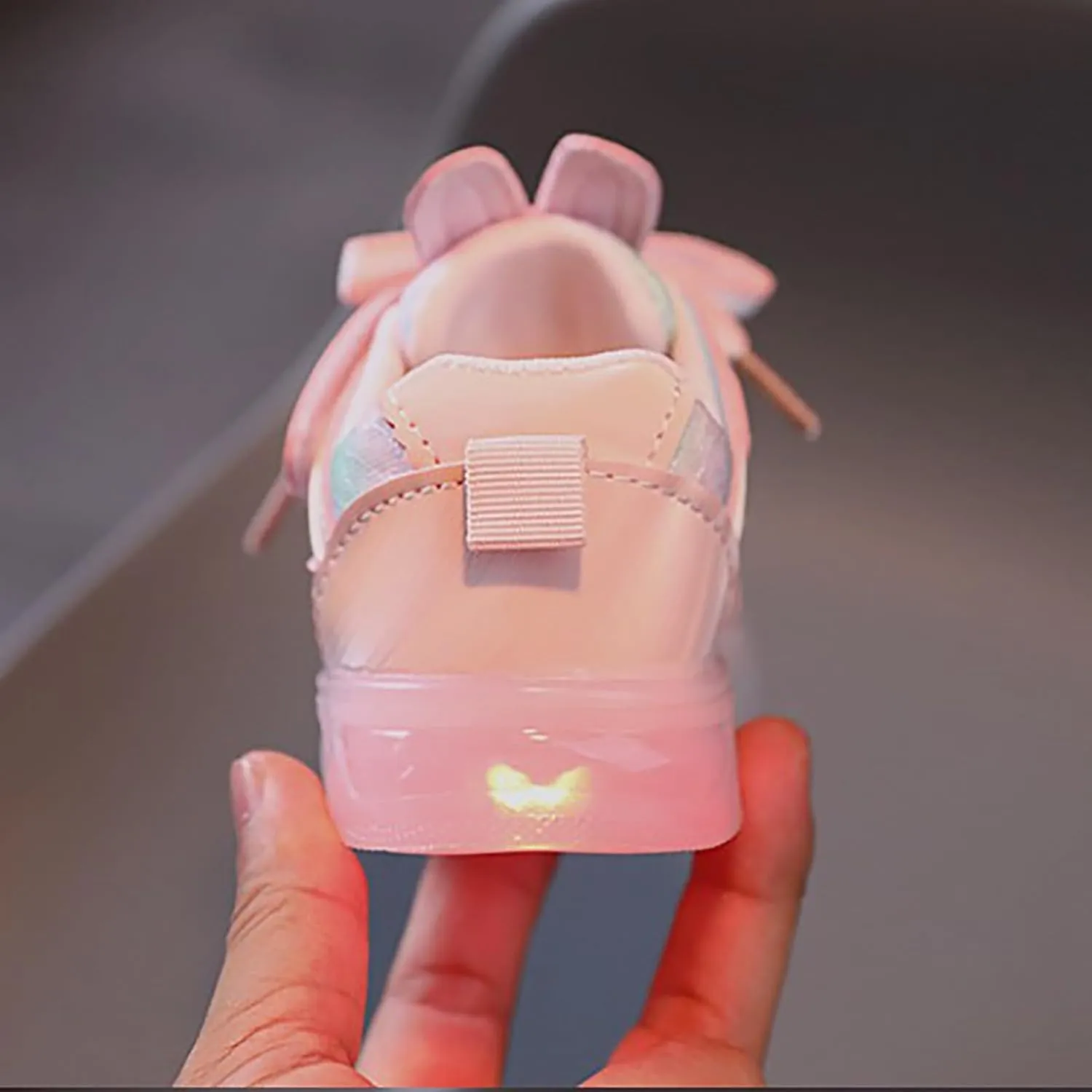 Kids Light Up Shoes Shoes Bowknot First Shoes Buckle Strap Toddler Soft Bottom Breathable Shoes