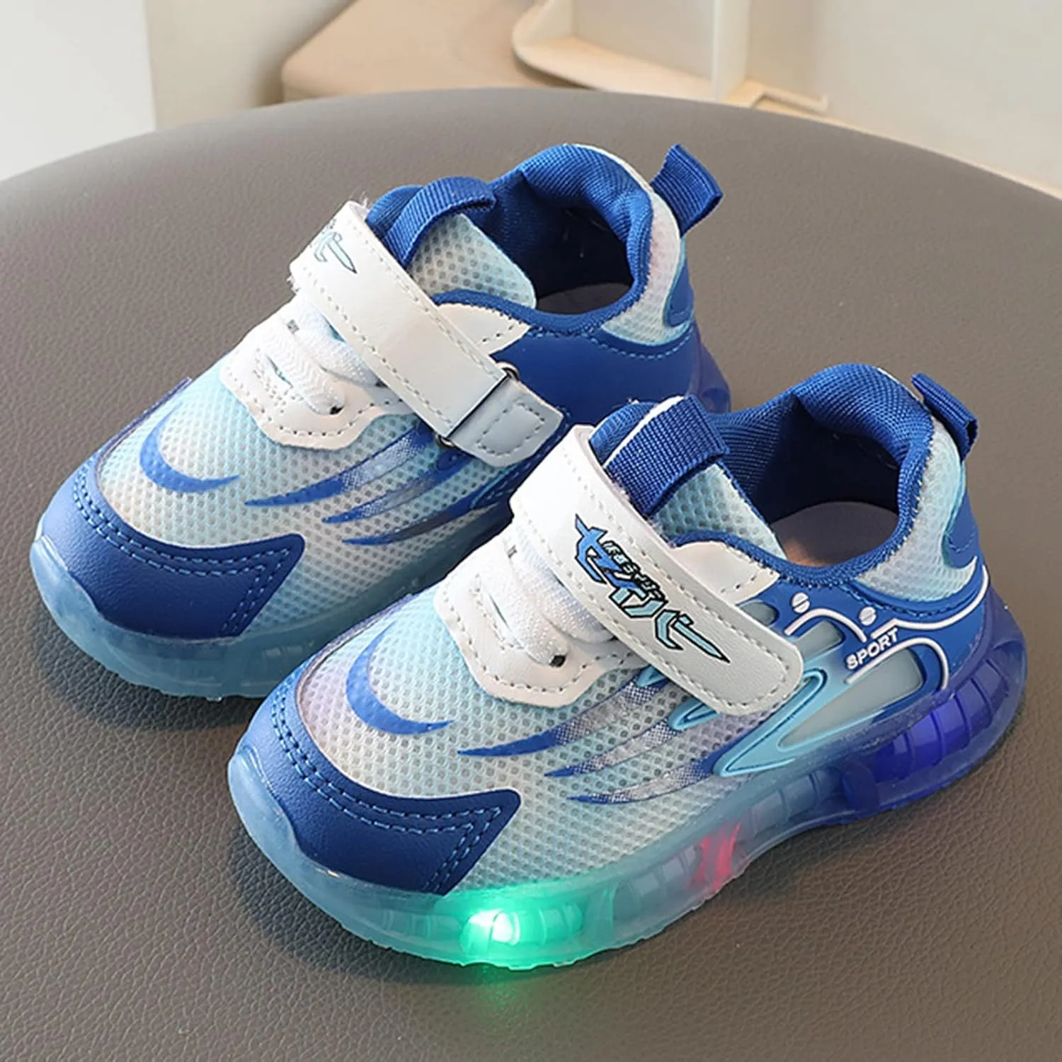Toddler Boys Girls Sneakers LED Light Breathable Running Sneakers Little Baby Light Up Sport Baby Shoes