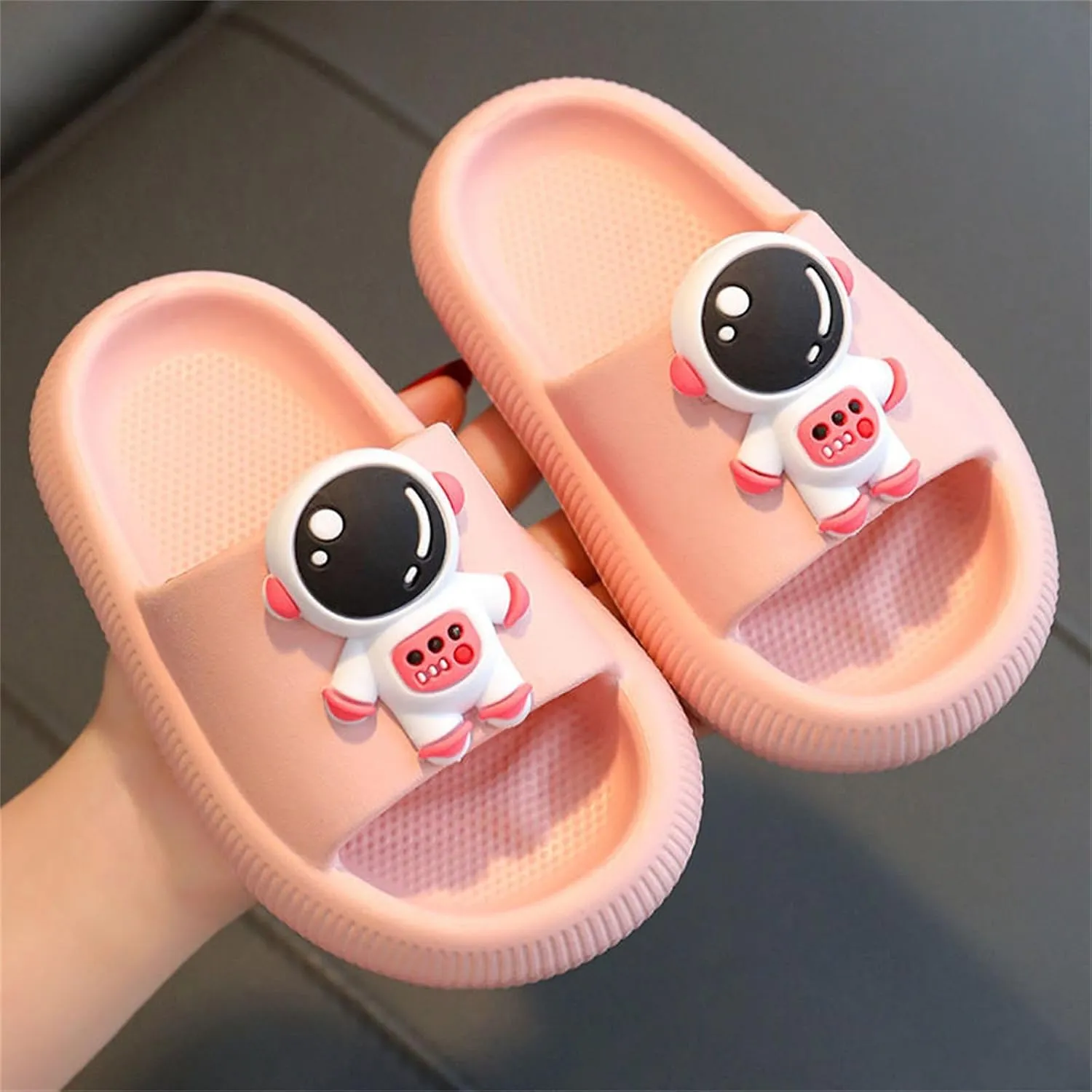 Toddler Cartoon Non Slip Slides Non-Slip Comfy Cushioned Thick Sole Shower Pool Slippers Summer Beach Water Shoes