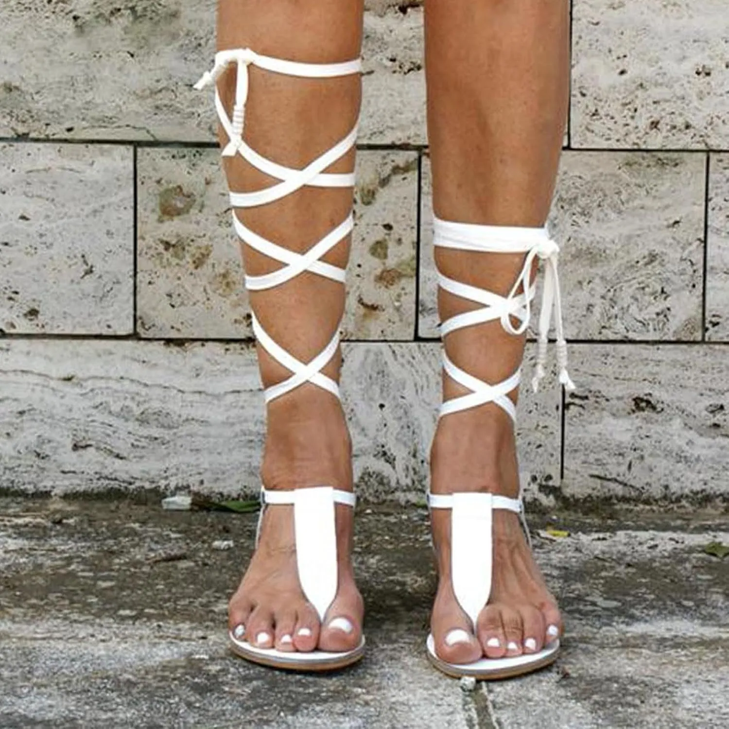 Women Lace Up Strappy Thong Sandals Summer Trendy Beach Flat Sandal Clip Toe Comfort Shoes Flip Flops 2025 New