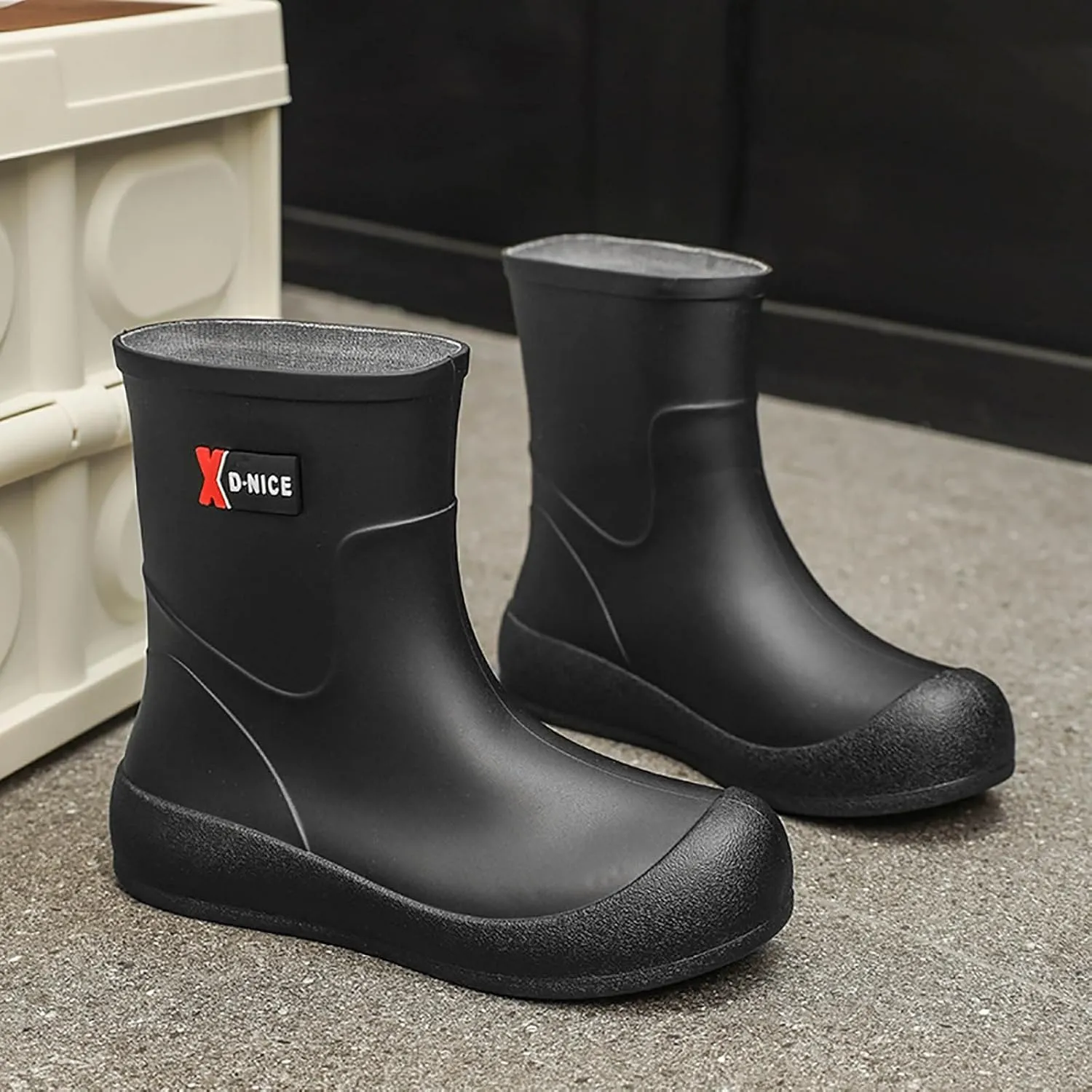 Women's Mid Calf Rain Boots Waterproof Fashion Garden Shoes Anti-Slipping Rainboots Comfortable Insole Light Rain Shoes