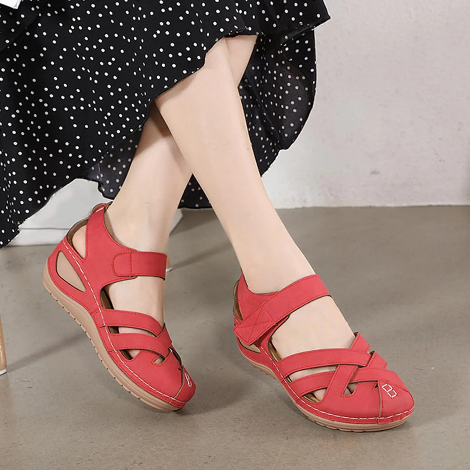 Womens Sandals Comfortable Flat Sandals:Summer Dressy Wedge Sandal Fashion Trendy Closed Toe Fisherman Sandal Hollow Out Sandals 2025