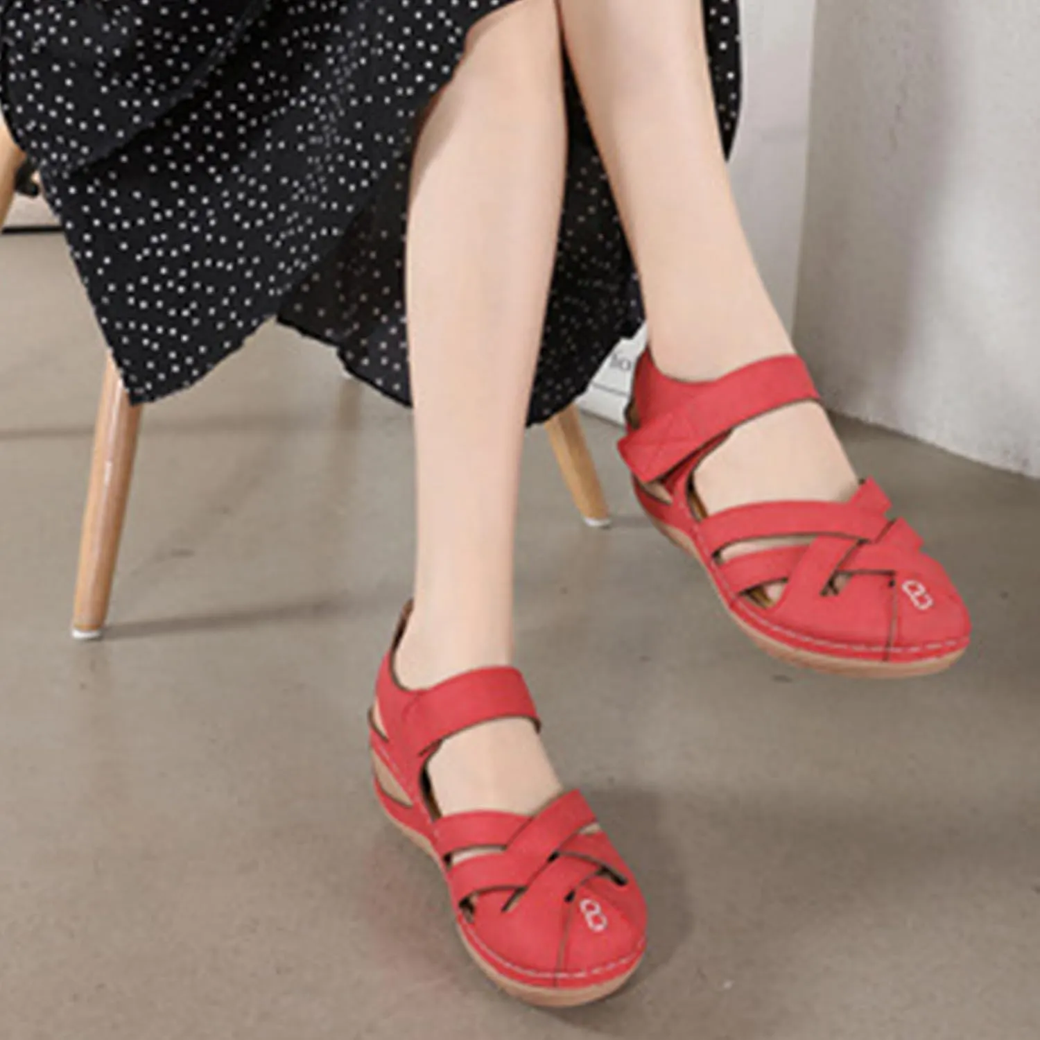 Womens Sandals Comfortable Flat Sandals:Summer Dressy Wedge Sandal Fashion Trendy Closed Toe Fisherman Sandal Hollow Out Sandals 2025